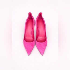 LeSilla Hot Pink Pointed Toe Heels